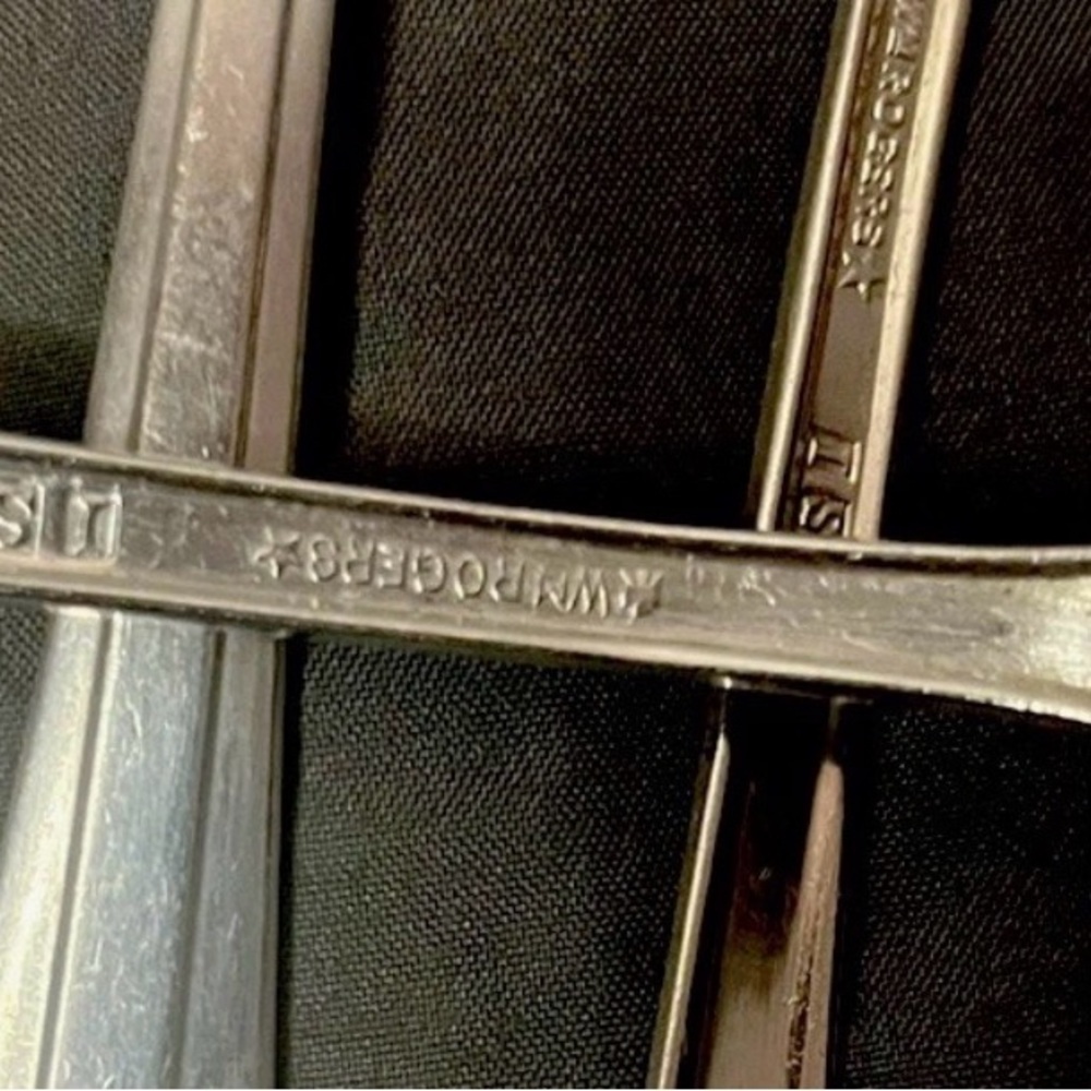 1939 Stratford Flatware WM Rogers International Silver 22 Pieces-Starlight - Picture 6 of 10